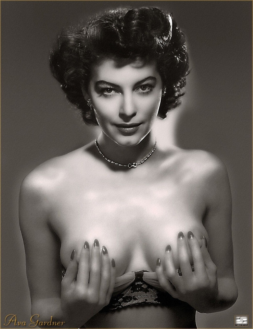 Порнозвезда Sophia Loren xxx anal