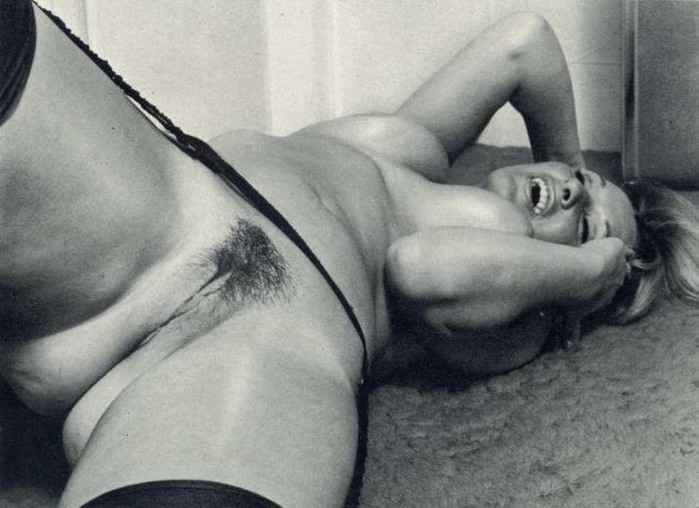 Мари Деверо (Marie Deveraux ) на островах Силли. 1958 Г.