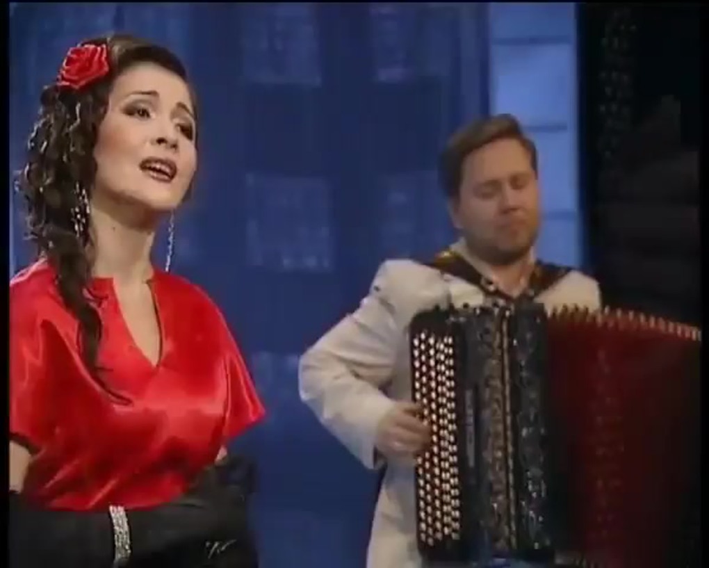 Айнура Сагынбаева биография