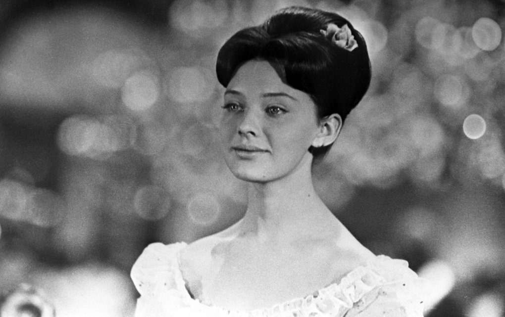 Людмила Савельева пожилая