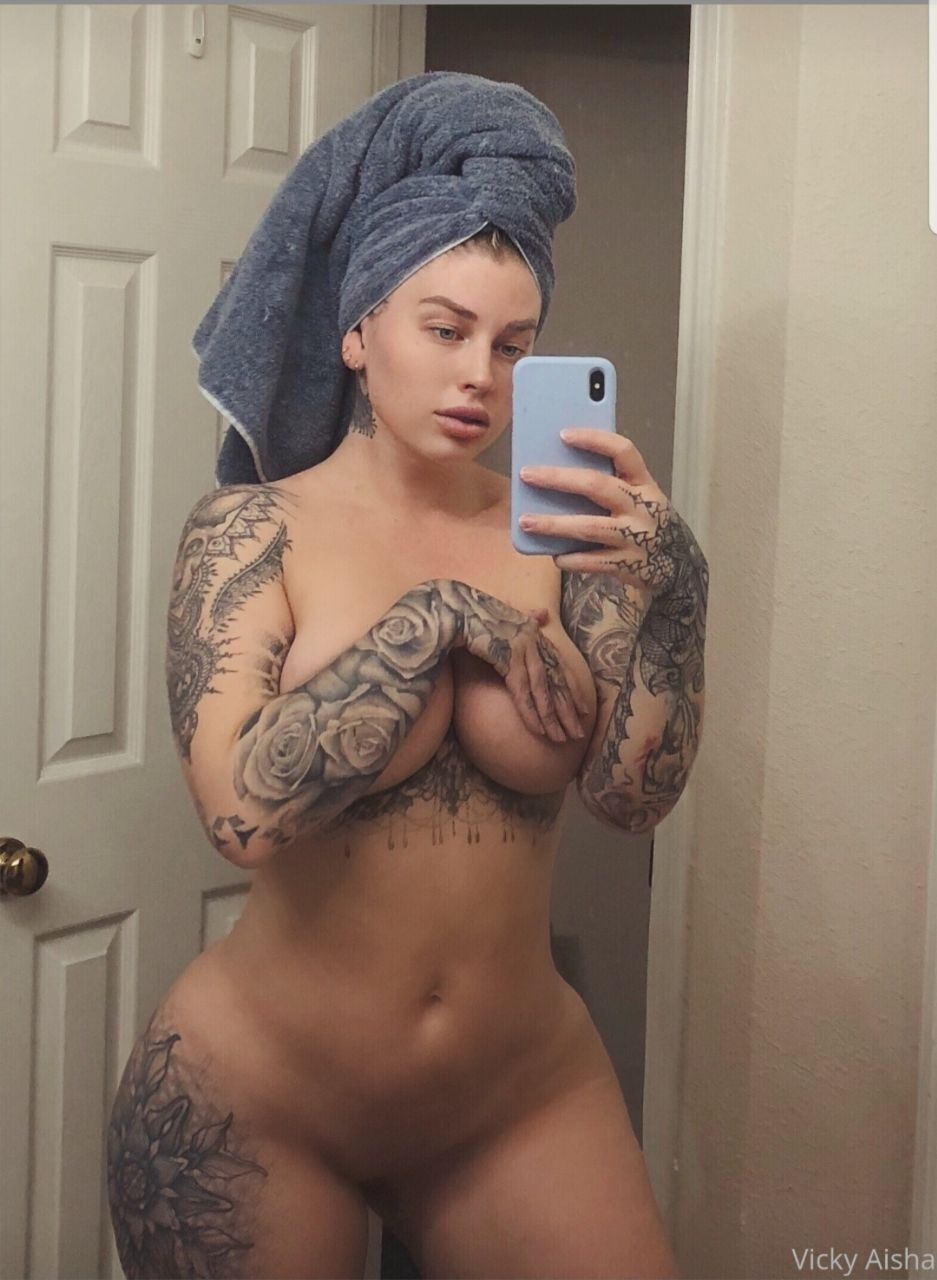 Vicky Aisha and Christy Mack campoutmagazine