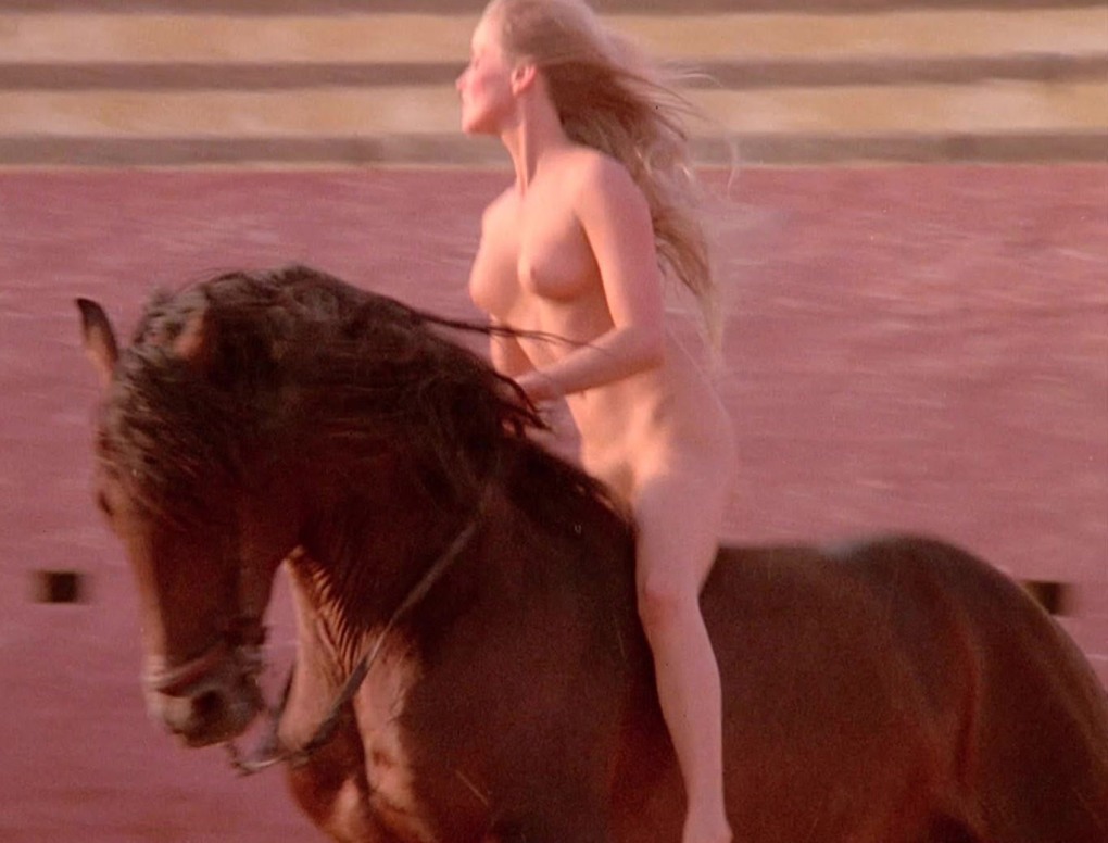 Александра Бортич nude в фильме