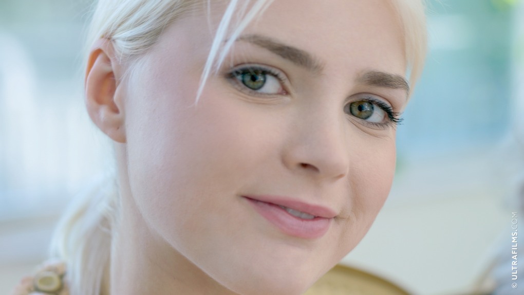Eva Elfie модель