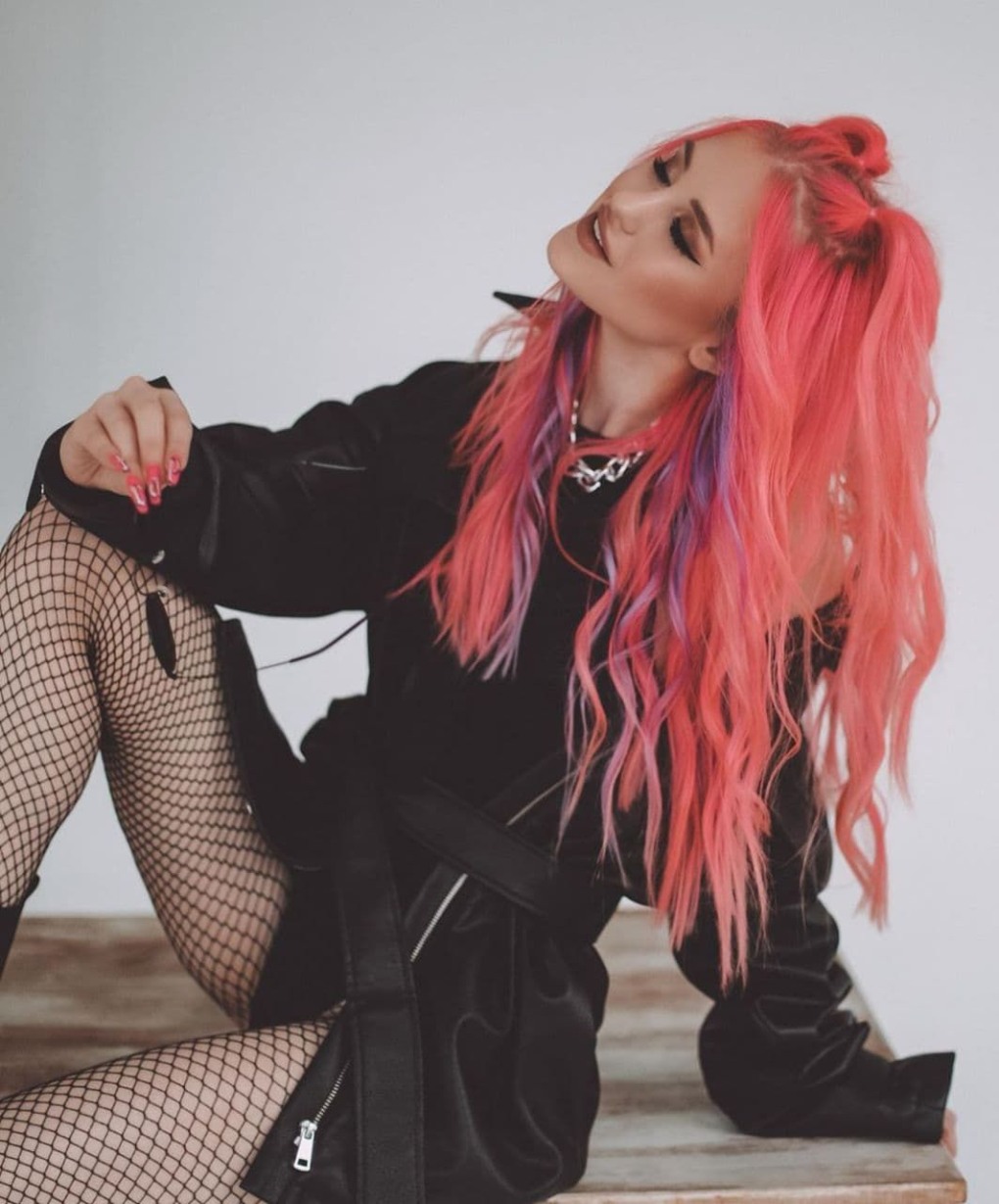 Диана Астер 18