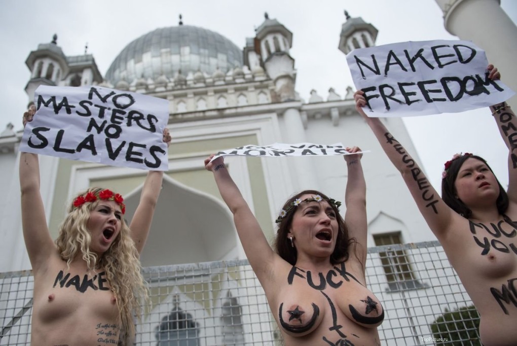Femen сиськи администрация президента Украины