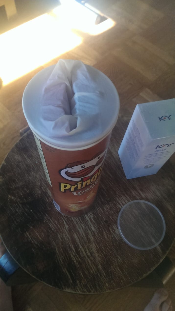 Принглс губка и перчатка