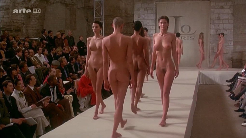 Чарли Ле Минду Charlie le naked
