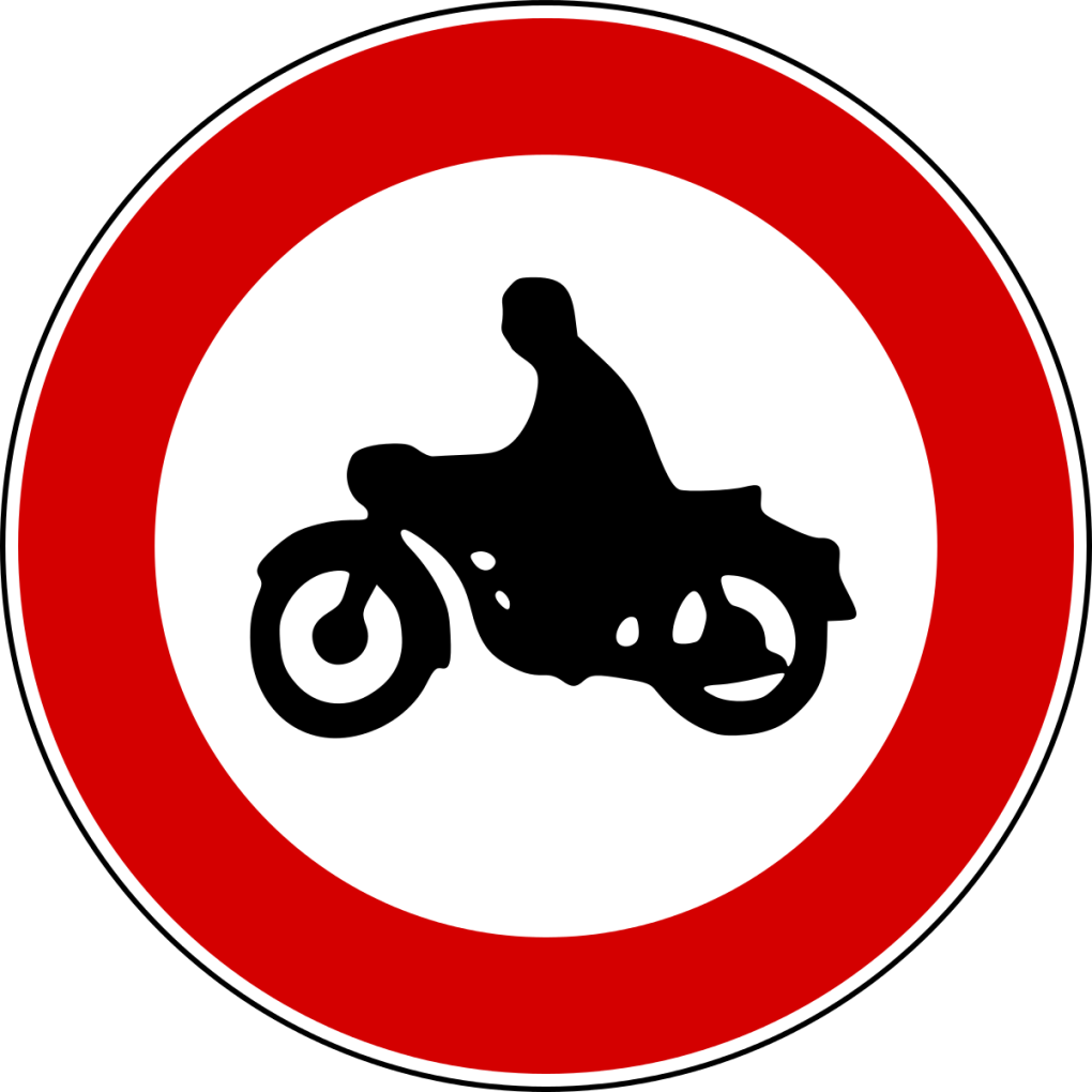 Наклейка я люблю людей с бензопилой