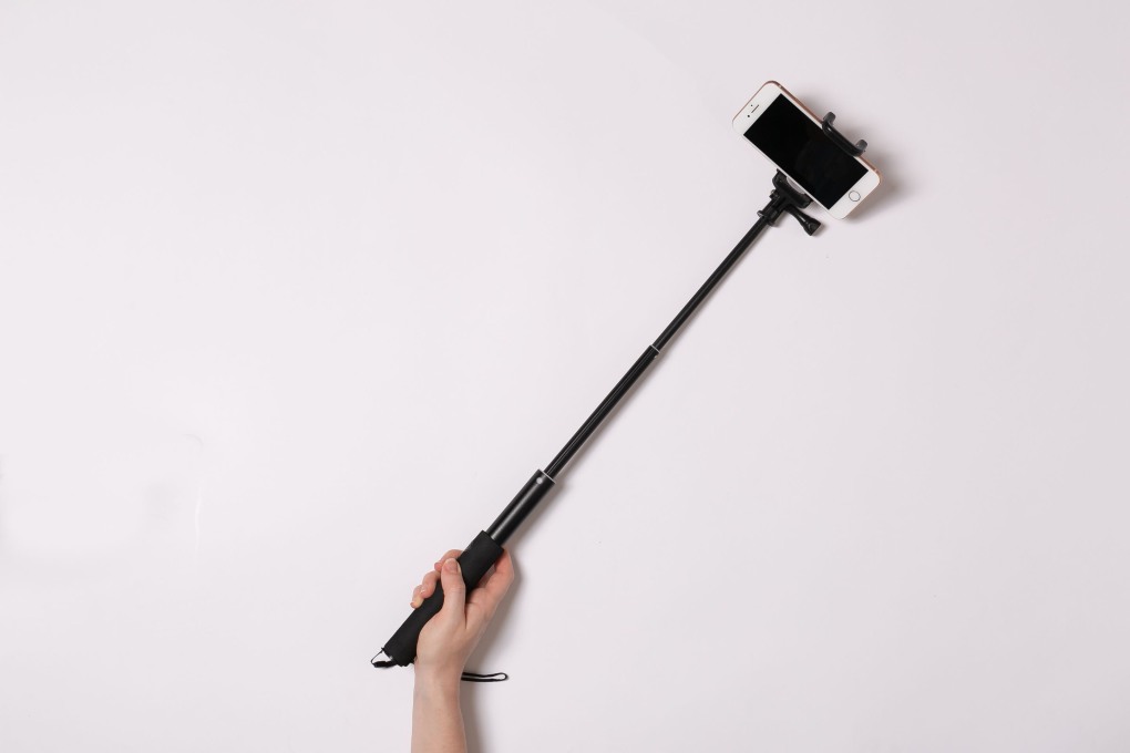 Девки фоткают свои киски
