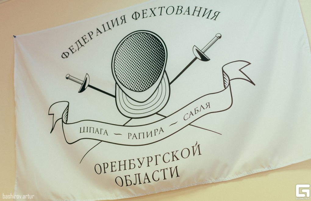 Голые женщины в ботфортах