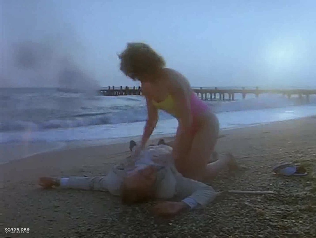 Kelly Preston Mischief