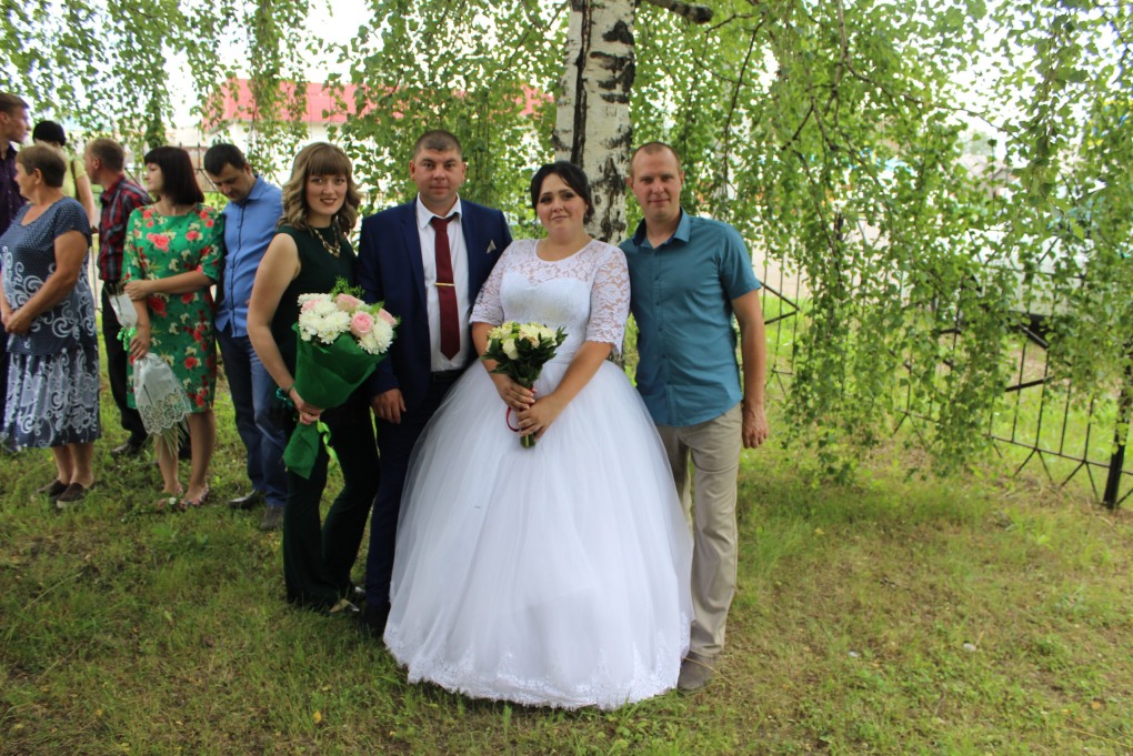 Голопопим в пять лет ню
