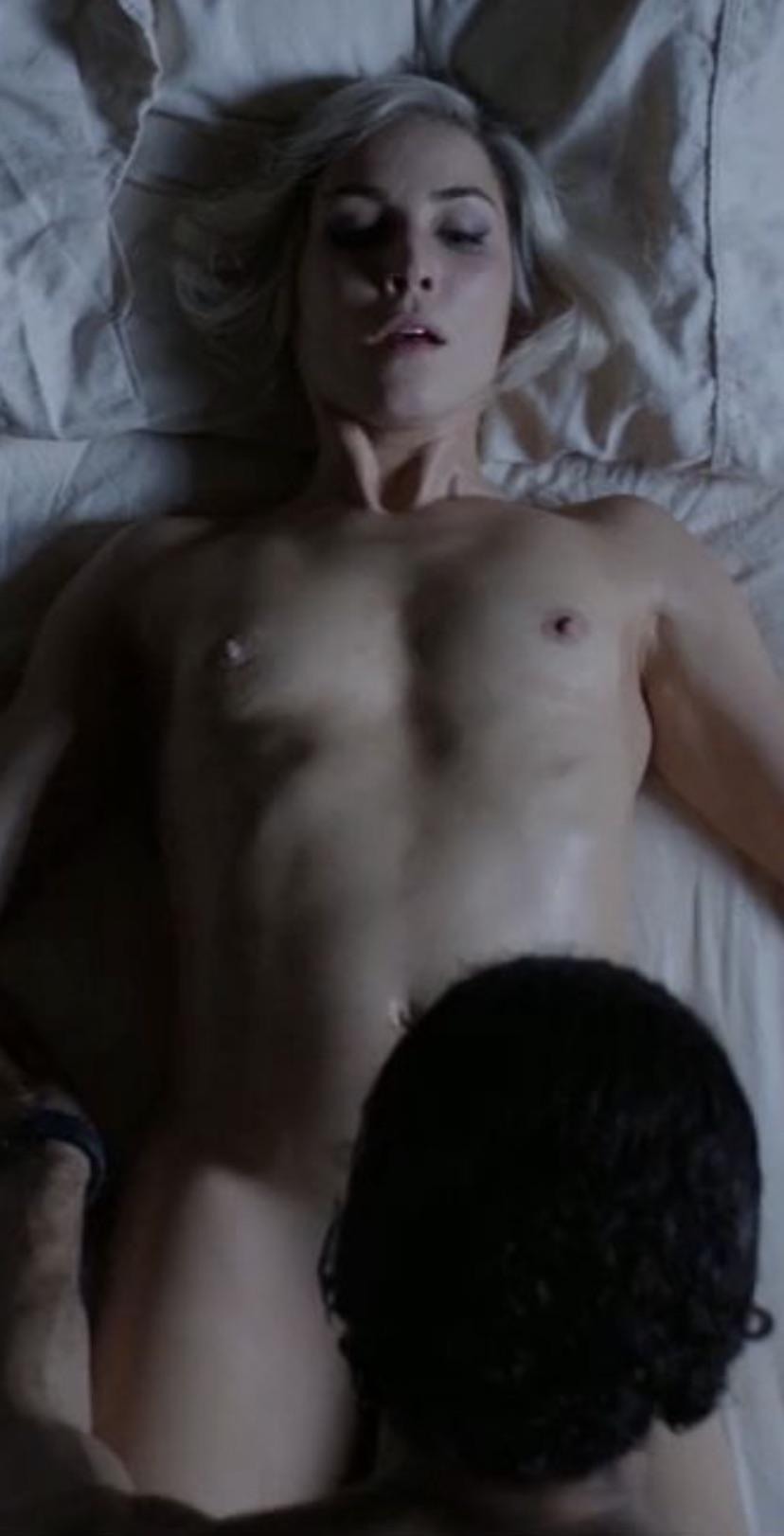 Трине Дюрхольм страпон