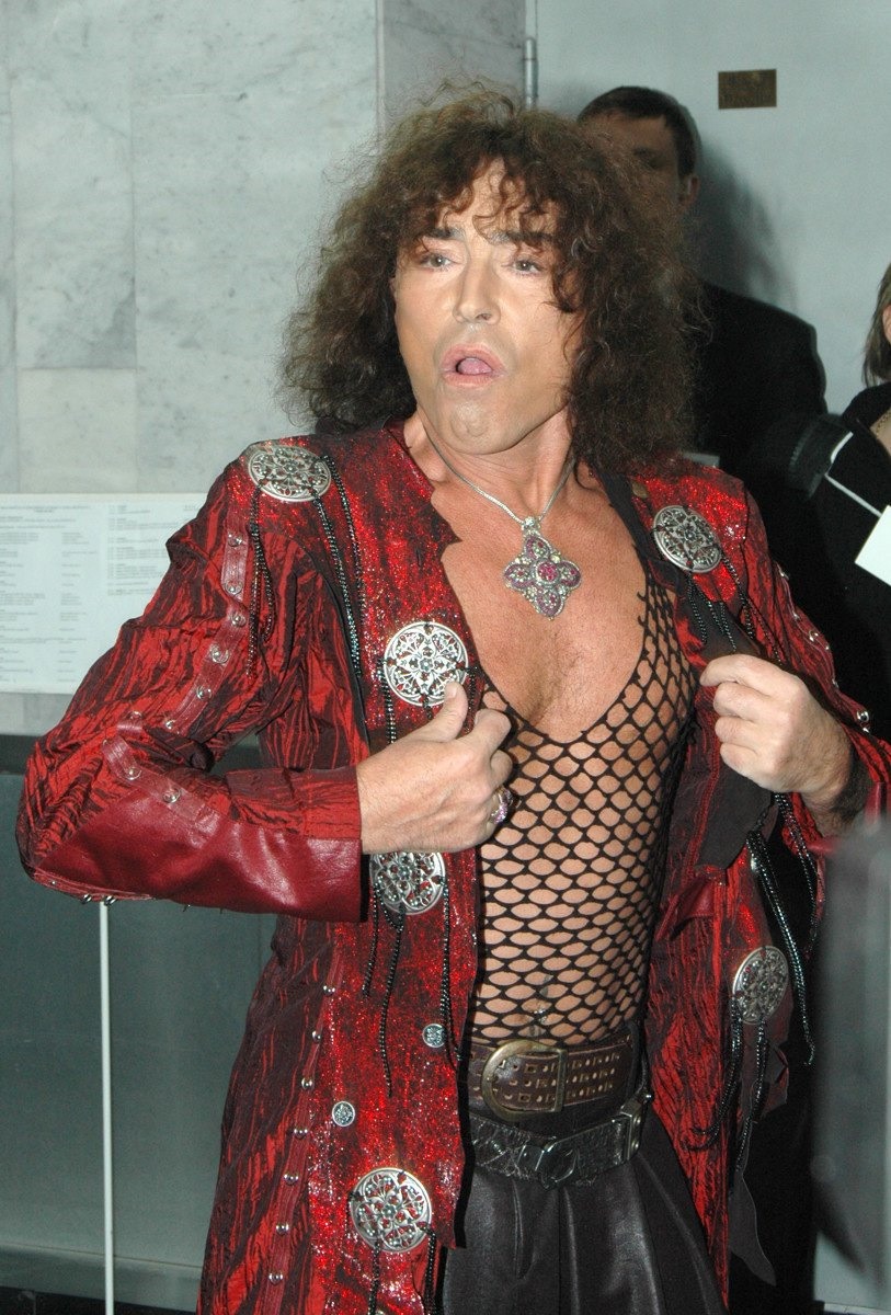 Валерий Леонтьев в сетке