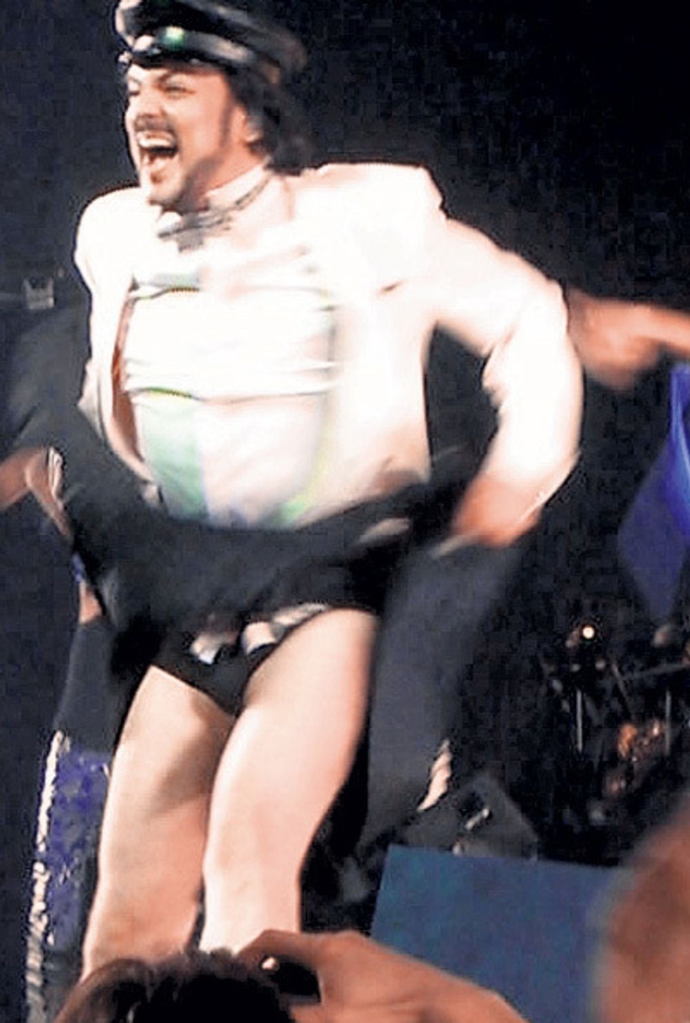 Голый Филипп Киркоров