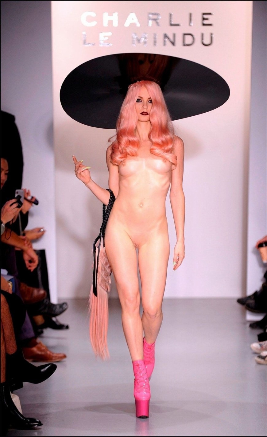 Алана Кузнецова грудь nude Catwalk