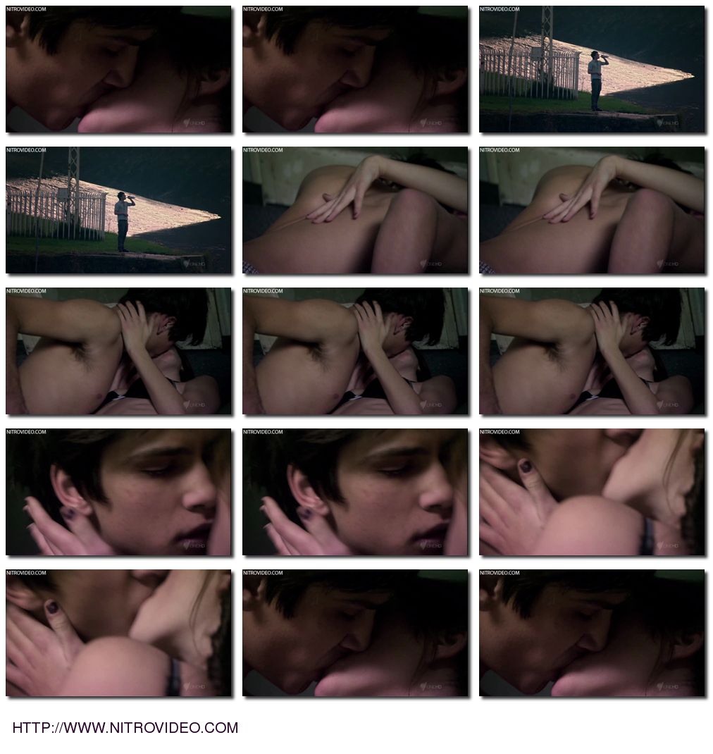 Кая Скоделарио эротические сцены