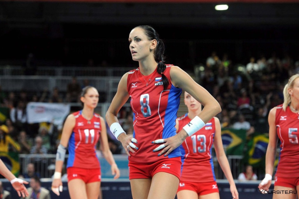 Гончарова волейбол бикини