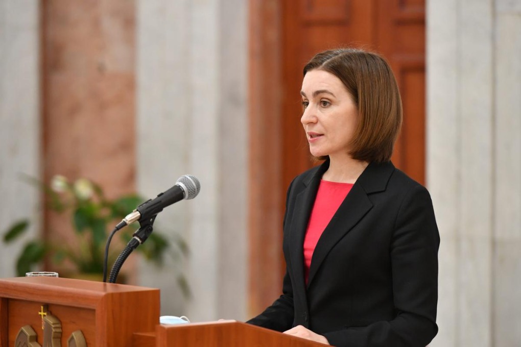 Майя Санду