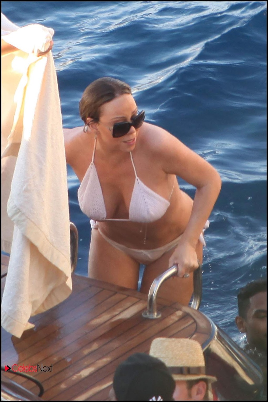 Mariah Carey в купальнике 2020