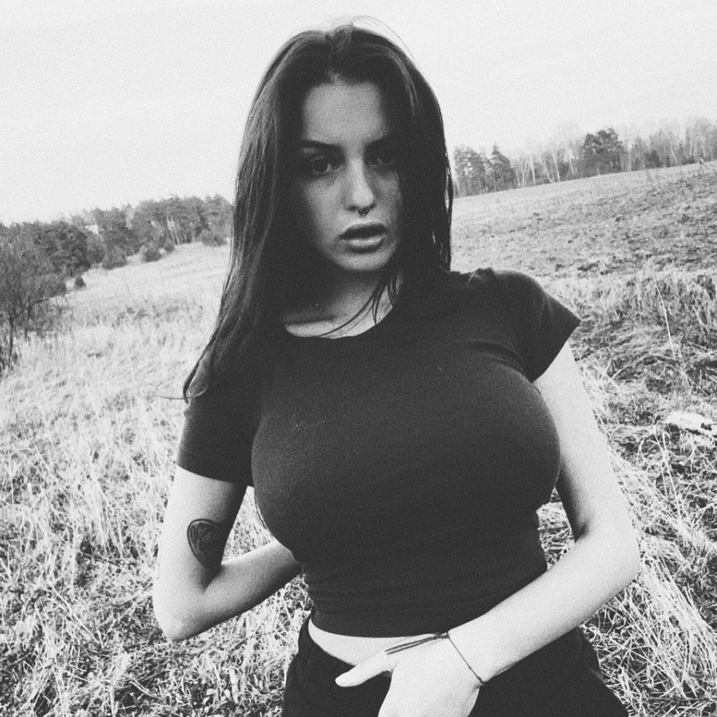 Рита Флорес листовки