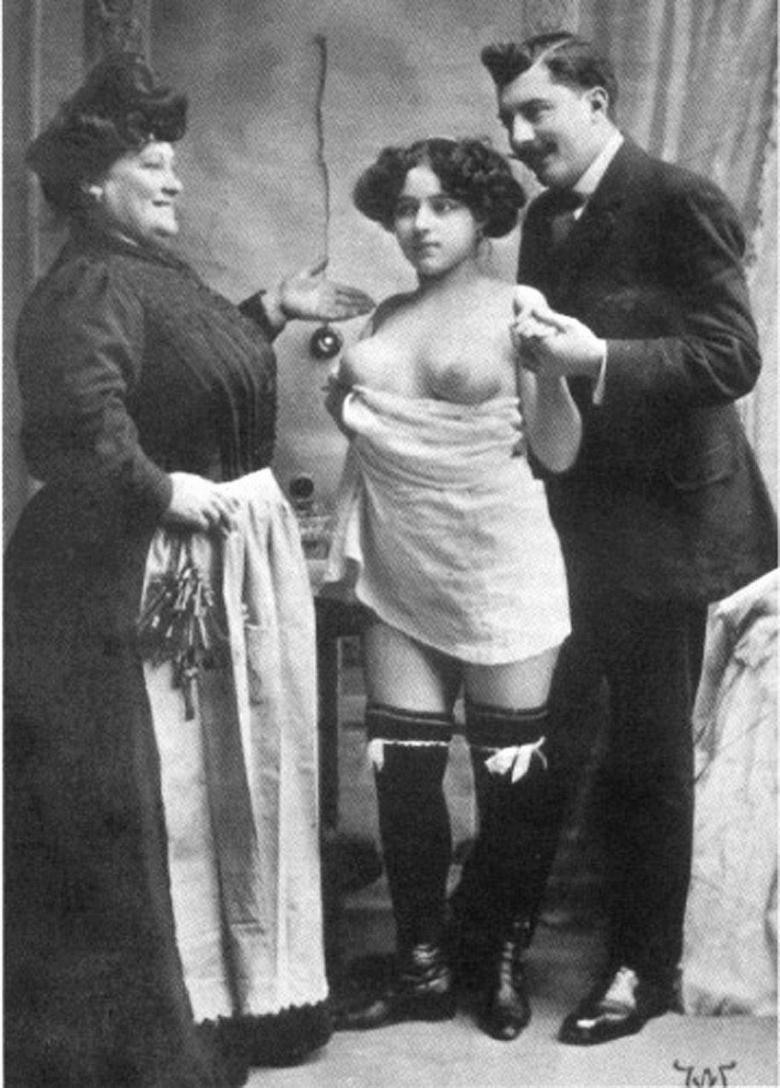 Голые бабы в борделях ретро