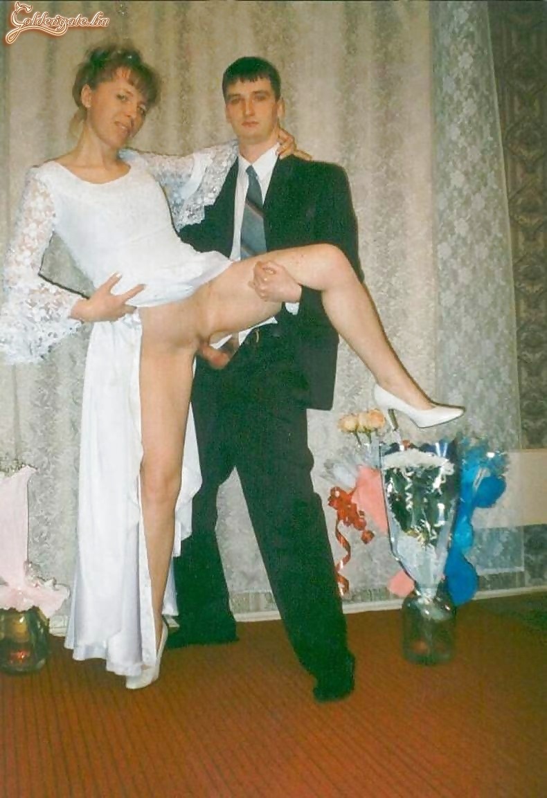 Невеста без трусов на свадьбе