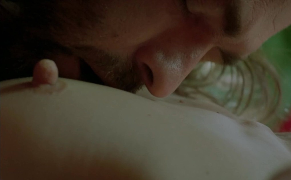 Актриса Мила Йовович голая