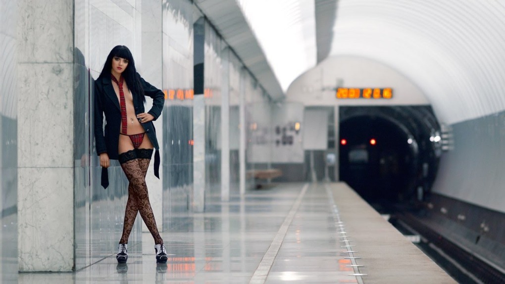 RK Prime / Realitykings - Xander Corvus, Luna Star binging on Boobs / 27.12.2020