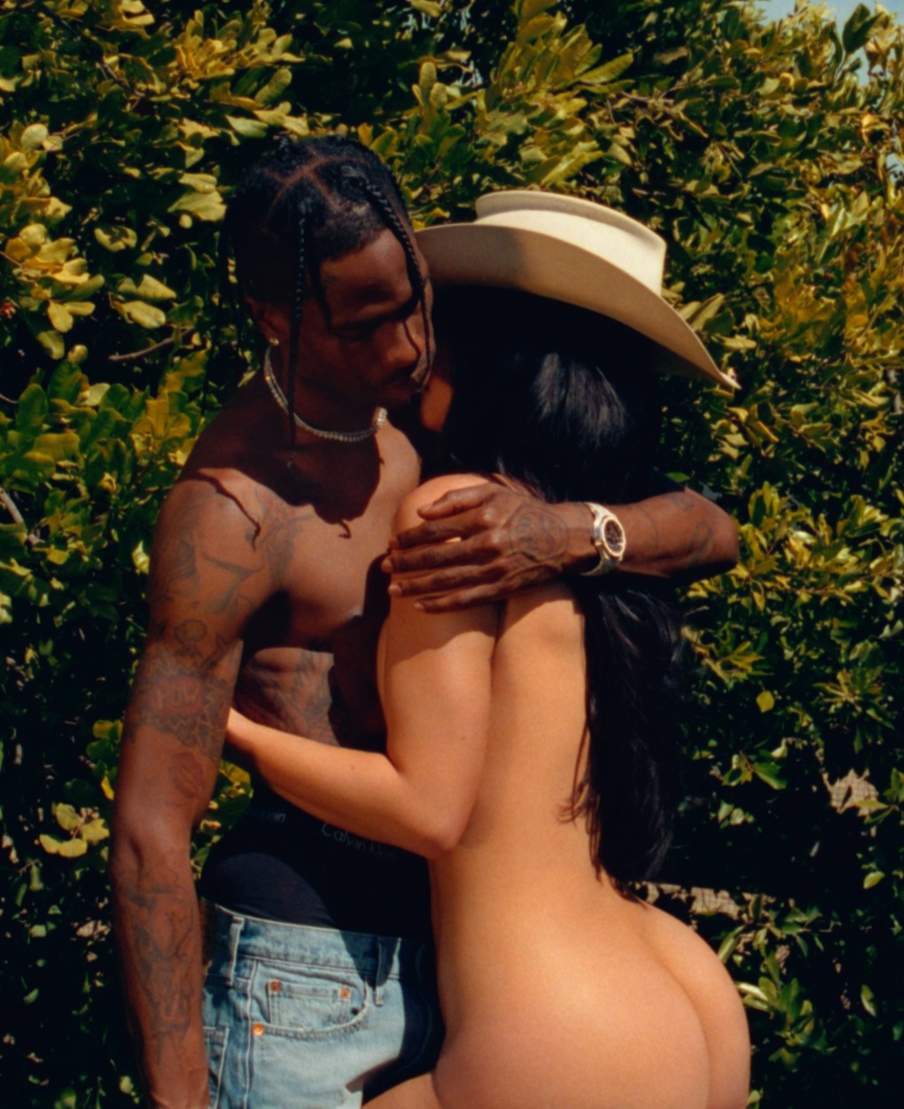 Кендалл Дженнер (Kendall Jenner) ню