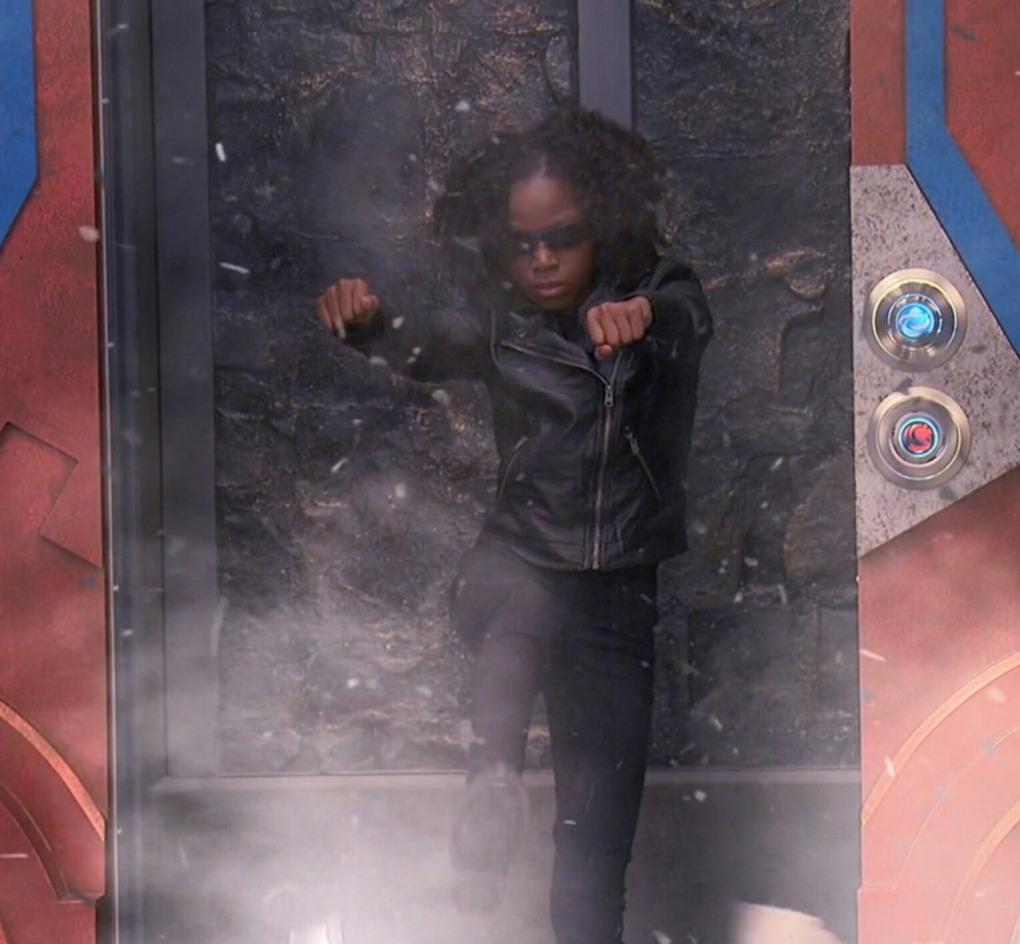 Элла Андерсон опасный Генри кадры