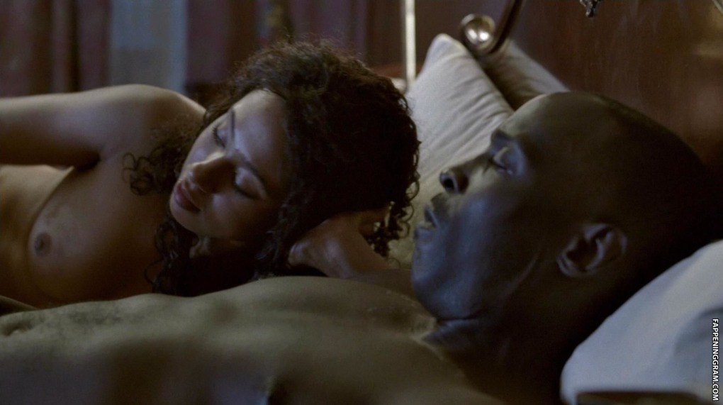 Антье Трауэ Antje Traue голая