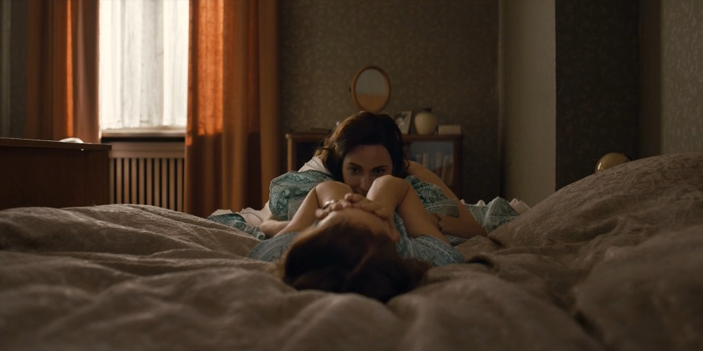 Антье Трауэ Antje Traue голая