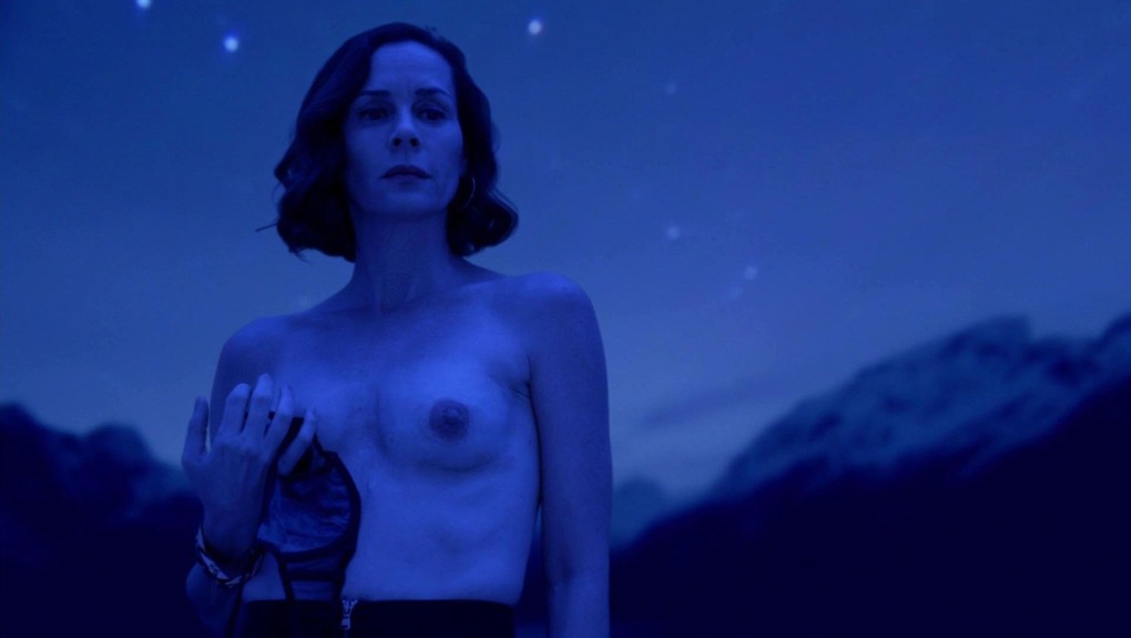 Эмбет Дэвидц Максим