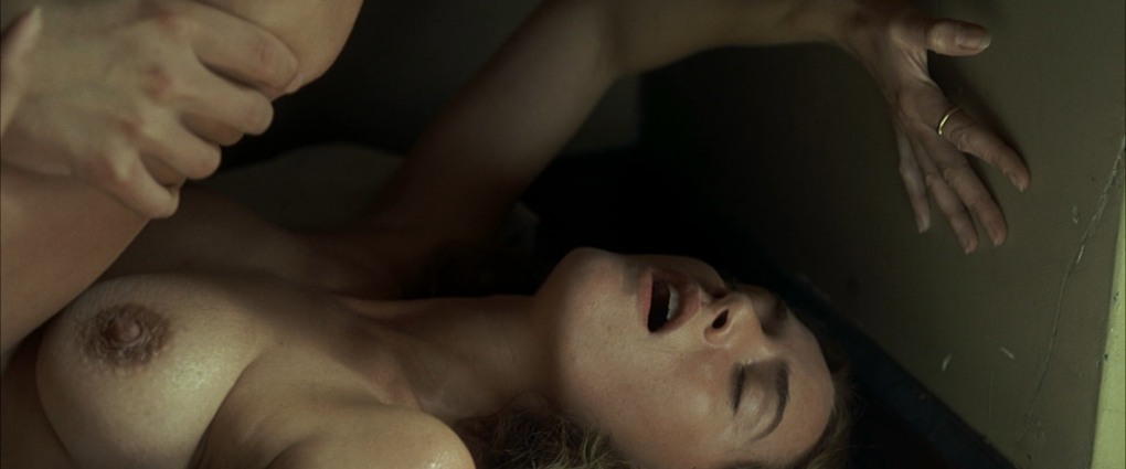 Дженнифер Коннелли naked
