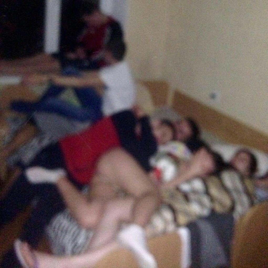 Пьяные голые выпускницы