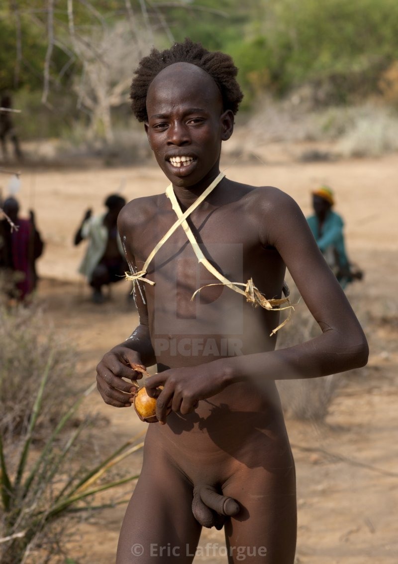 Голые африканские племена