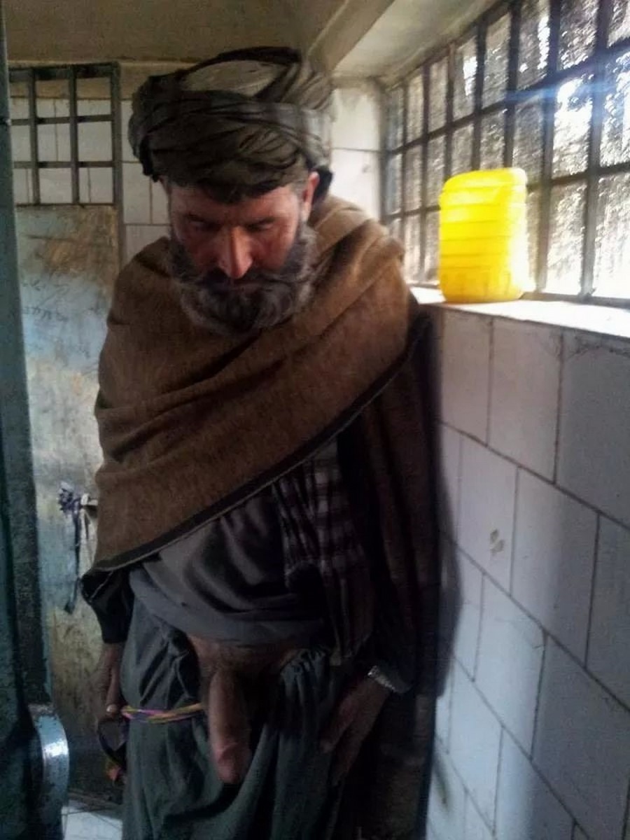 Старые волосатые толстые мужики