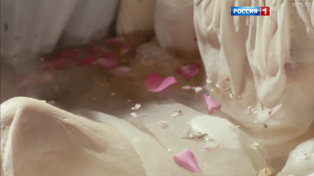 Мария Андреева актриса в купальнике
