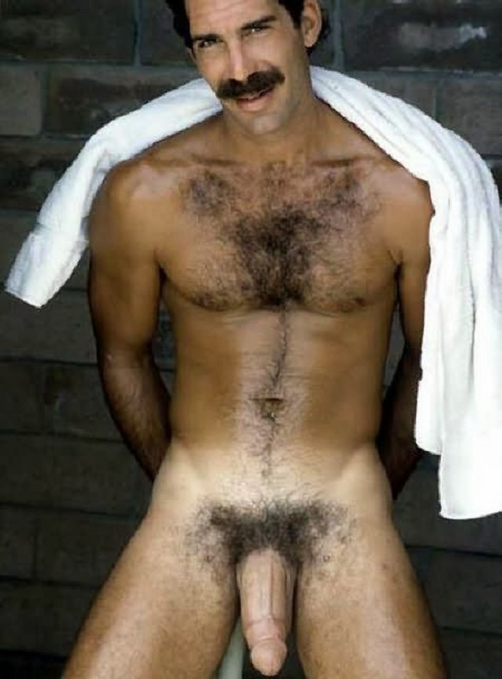 Leo Giamani фотосессия член