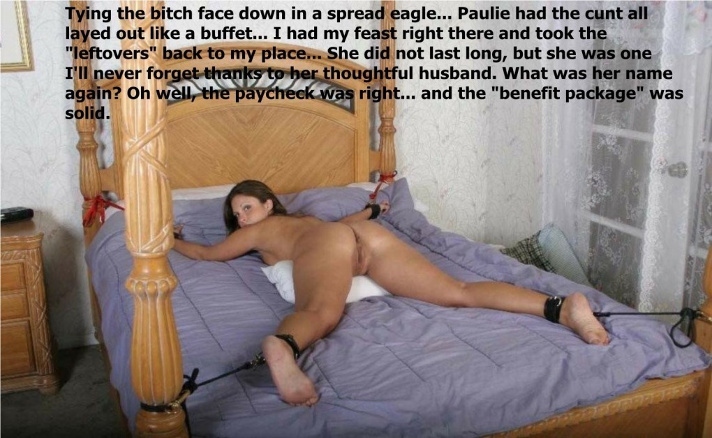 Связанная на кровати bdsm