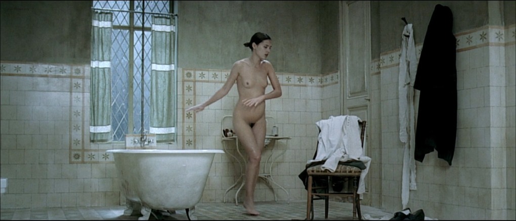 Елена Сафонова грудь