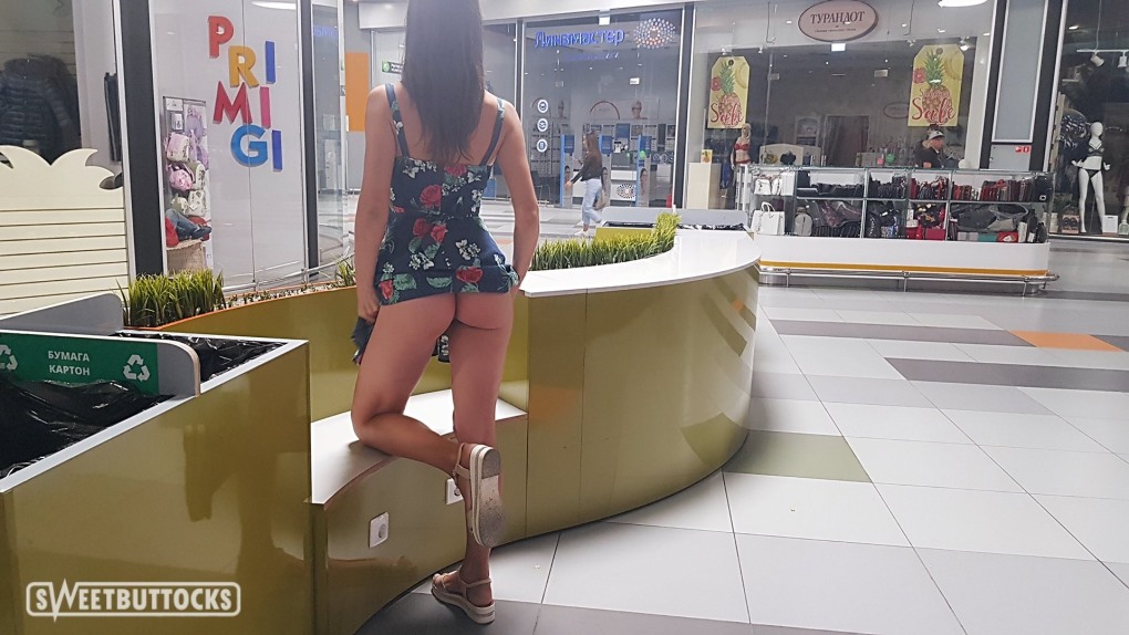 Анна Попова buttocks